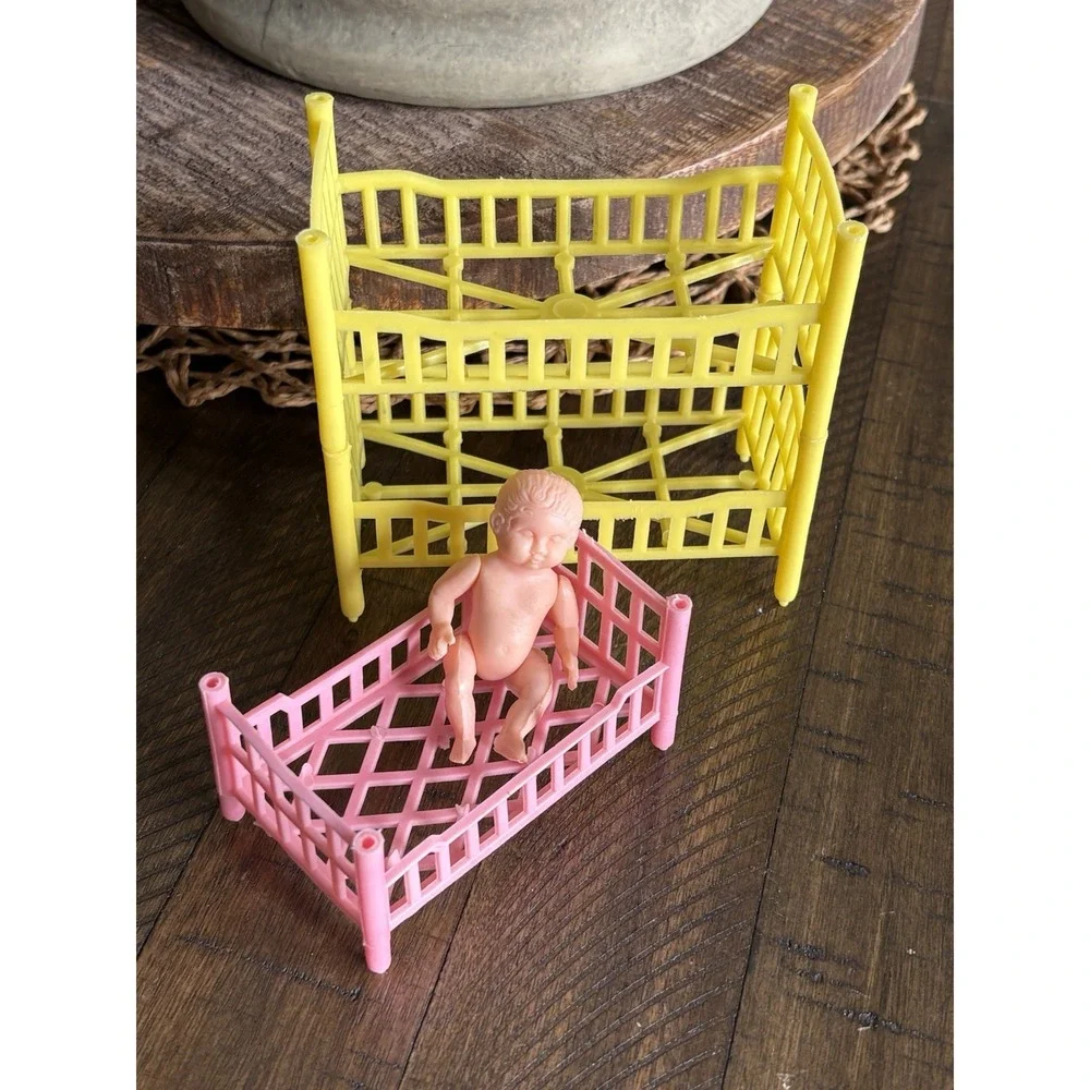 VTG Bunk Bed Crib Celluloid Baby Doll Hong Kong Furniture Plastic 60s Dollhouse